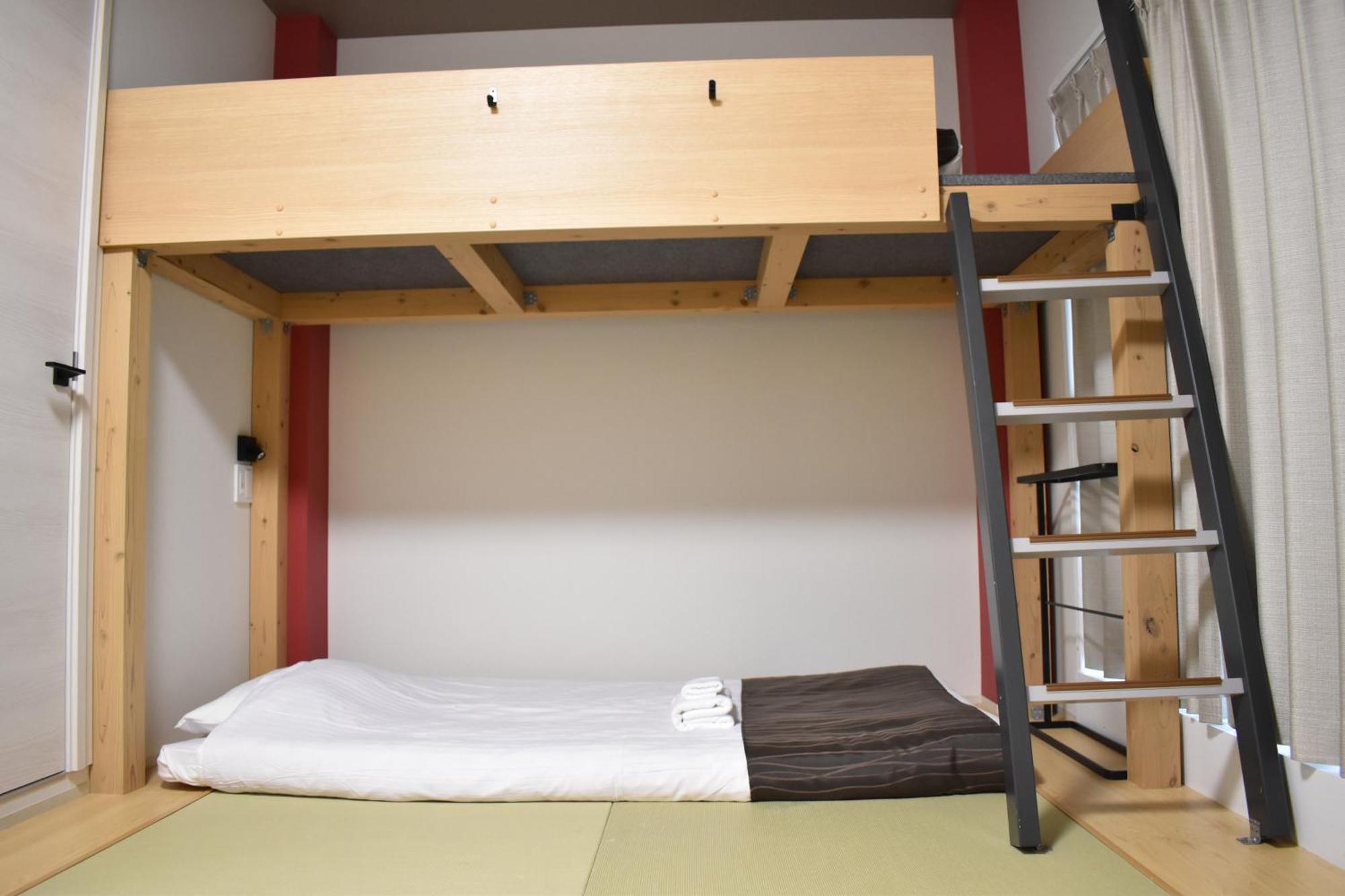 Shinsaibashi House Hotel Osaka Phòng bức ảnh